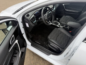 51112304-kia-ceed-sportswagon-2025