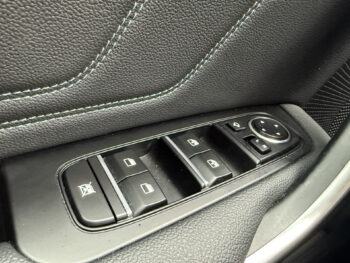 51112304-kia-ceed-sportswagon-2025