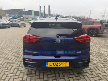 51140917-kia-e-niro-2021