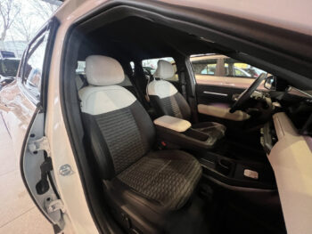 51235600-kia-ev4-2026