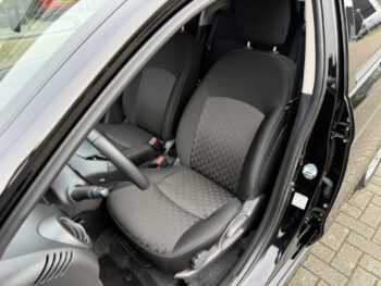 51247723-mitsubishi-space-star-2024