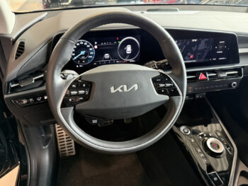 51536631-kia-niro-2022