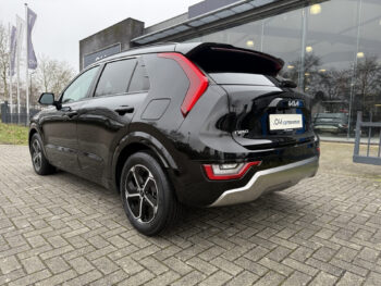 51536631-kia-niro-2022