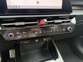 51536631-kia-niro-2022