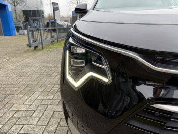 51536631-kia-niro-2022