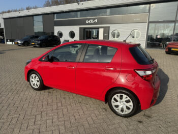 51652962-toyota-yaris-2018