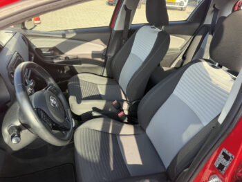 51652962-toyota-yaris-2018