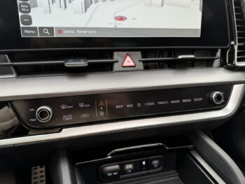 51704253-kia-sportage-2022