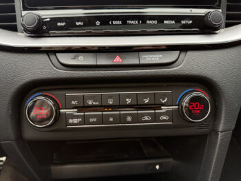 51704745-kia-xceed-2020