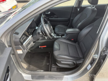 51705956-kia-niro-2022