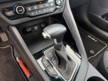 51705956-kia-niro-2022