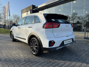 51766882-kia-niro-2021