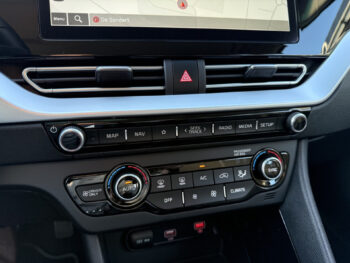 51766882-kia-niro-2021