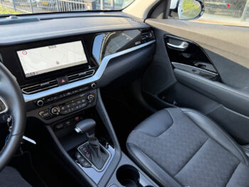 51766882-kia-niro-2021