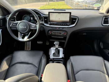 51789009-kia-xceed-2022