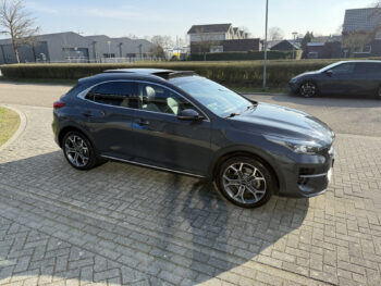 51789009-kia-xceed-2022