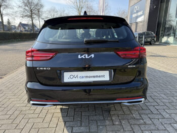 51799274-kia-ceed-sportswagon-2022