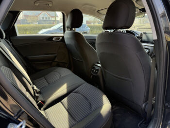 51799274-kia-ceed-sportswagon-2022