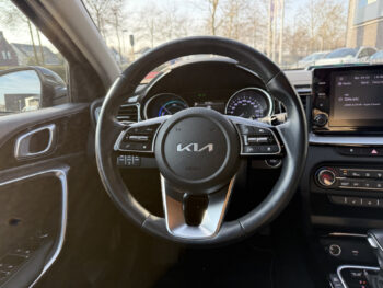 51799274-kia-ceed-sportswagon-2022