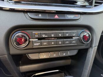 51799274-kia-ceed-sportswagon-2022