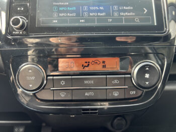 51824978-mitsubishi-space-star-2022