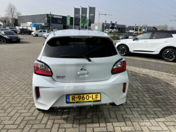 51824978-mitsubishi-space-star-2022