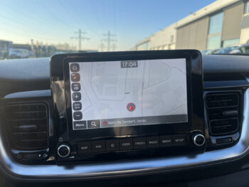 51825293-kia-stonic-2024