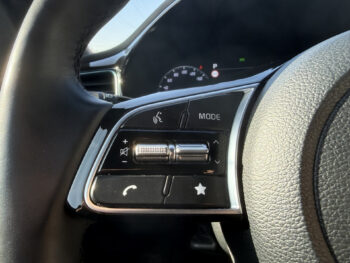 51829711-kia-ceed-2025