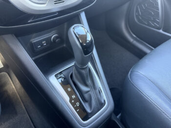 51829799-hyundai-ix20-2017