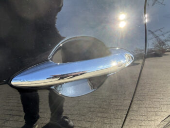 51829799-hyundai-ix20-2017