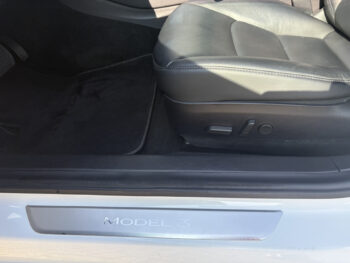 51853142-tesla-model-3-2019