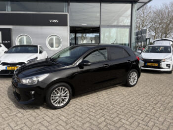 51856297-kia-rio-2017