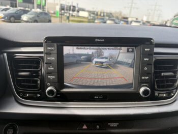 51856297-kia-rio-2017