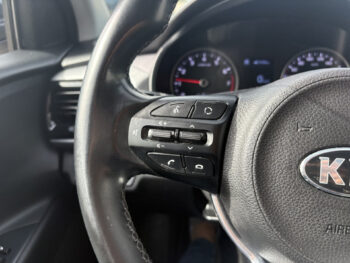 51856297-kia-rio-2017