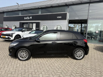 51856297-kia-rio-2017