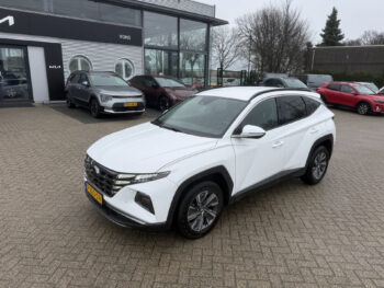 52048610-hyundai-tucson-2022