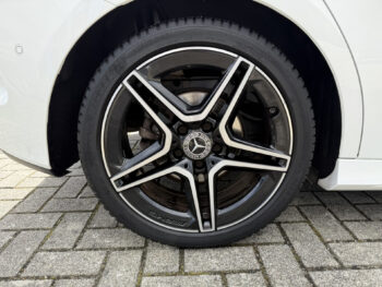 52088647-mercedes-benz-b-klasse-2020