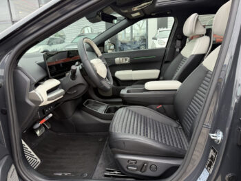 52110078-kia-ev4-2025