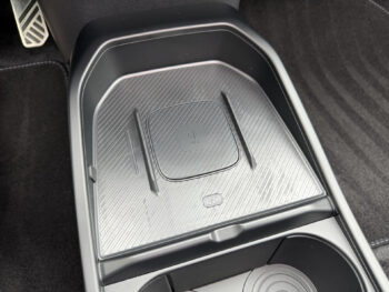 52110078-kia-ev4-2025