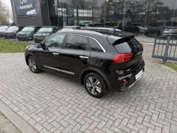 52117204-kia-niro-2022