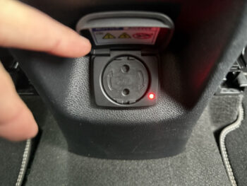 52117204-kia-niro-2022