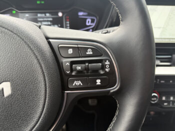 52117204-kia-niro-2022