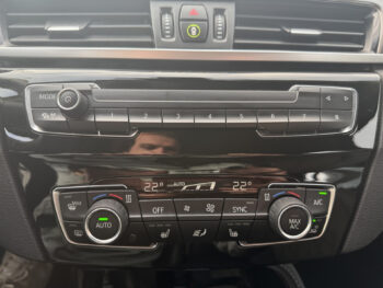 52120374-bmw-x1-2017