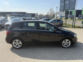 52216293-mercedes-benz-b-klasse-2017