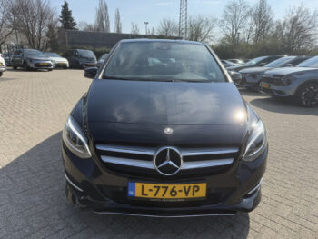 52216293-mercedes-benz-b-klasse-2017