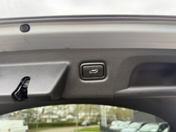 52248741-kia-xceed-2023