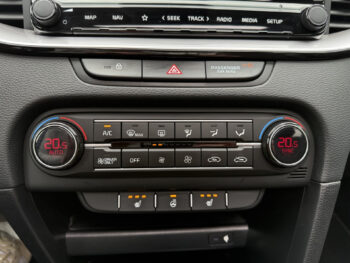 52248741-kia-xceed-2023