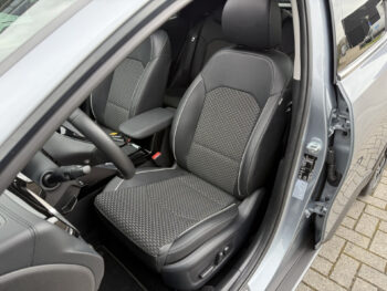 52248741-kia-xceed-2023