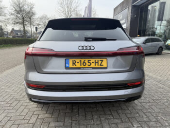 52256649-audi-e-tron-2019