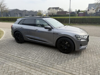 52256649-audi-e-tron-2019